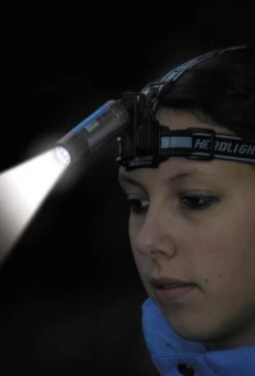 Basic Nature BasicNature LED Clip Leuchte, Mit Stirnband 5 Basic Nature BasicNature LED Clip Leuchte, Mit Stirnband – Bild 3