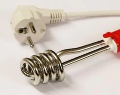 Basic Nature BasicNature Reise Tauchsieder 230 V, 300 Watt -Robens Store BasicNature Reise Tauchsieder 230 V 300 Watt 3 404635