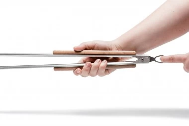 Petromax Grill- Und Kohlenzange 5 Petromax Grill- Und Kohlenzange – Bild 3