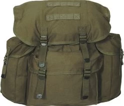 BW Rucksack Oliv IMPORT